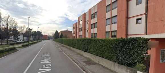 5 bedrooms Apartment in Beinasco, Italy No. 380785 5