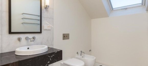 3 غرف نوم منزل ذو طابقين في Lisbon, Portugal رقم 108547 18