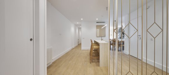 3 bedrooms Apartment in Madrid, Spain No. 125485 4