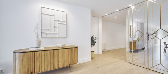 3 bedrooms Apartment in Madrid, Spain No. 125485 10