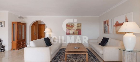 4 bedrooms Apartment in Estepona, Spain No. 135957 6