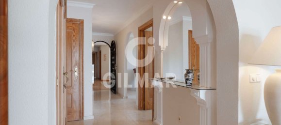 4 bedrooms Apartment in Estepona, Spain No. 135957 12