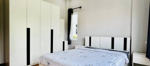 Casa de 3 dormitorios en Bang Lamung, Thailand No. 63150 2