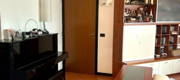 Apartamento de 4 habitaciónes en Lainate, Italy No. 40844 5