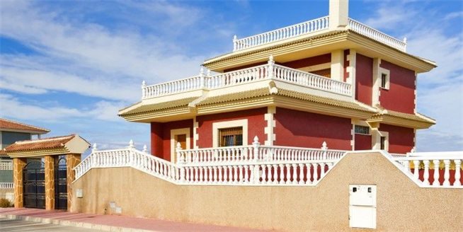 3 bedrooms Villa in Torrevieja, Spain No. 128305