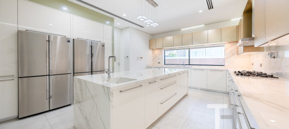 6 bedrooms Villa in Jumeirah Park, UAE No. 35769 24