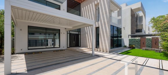 6 bedrooms Villa in Jumeirah Park, UAE No. 35769 3