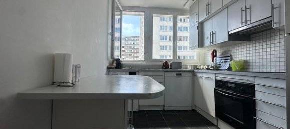 Apartamento de 2 dormitorios en Paris, France No. 315421 5