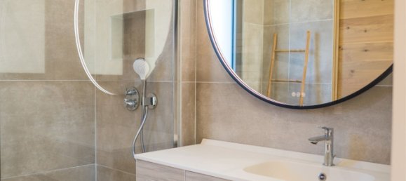 4-salle Villa à Agde, France No. 280015 12