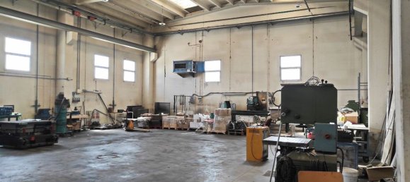 Armazém em Staffolo, Italy 2920 m² N.º 145653 41