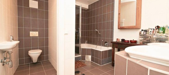 Замки и поместья с 5 комнатами в Бизамберг, Австрия № 214571 15