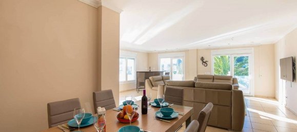 5 bedrooms Villa in Moraira, Spain No. 184755 9