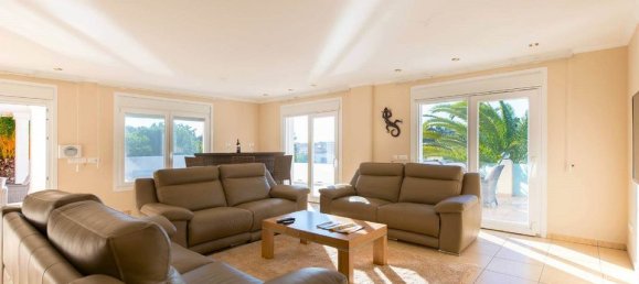 5 bedrooms Villa in Moraira, Spain No. 184755 8