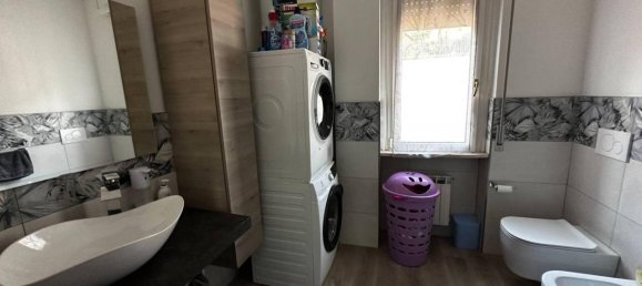 3 rooms Apartment in Lumezzane, Italy No. 33053 10