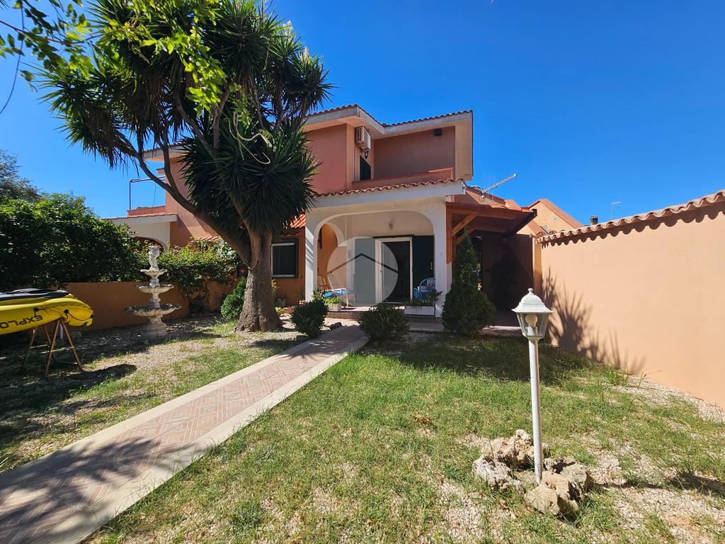 2 Schlafzimmer Wohnung in Ardea, Italy, Nr. 371421