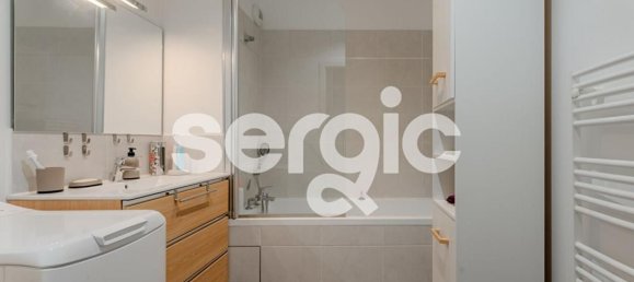 2 bedrooms Apartment in Arras, France No. 248516 3