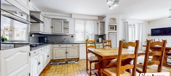 5 غرف نوم قلاع في Saint-Marcel-Bel-Accueil, France رقم 337840 4