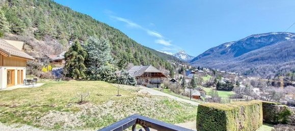 5 bedrooms House in Hautes-Alpes, France No. 300783 13