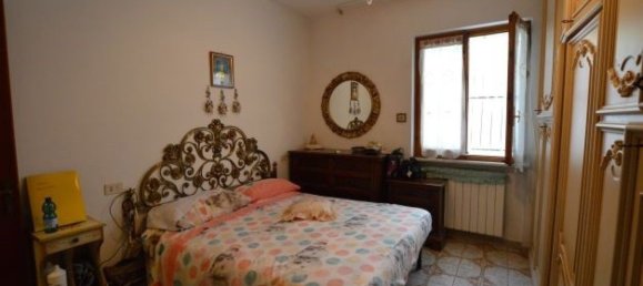 2 bedrooms Apartment in Giusvalla, Italy No. 124546 3