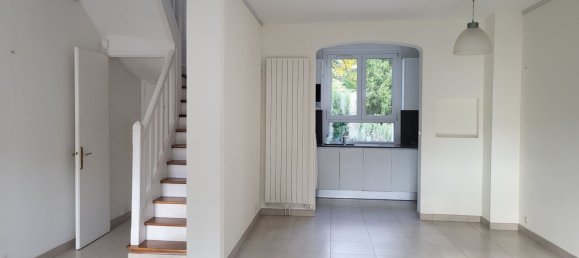 3 bedrooms House in Clamart, France No. 186522 3