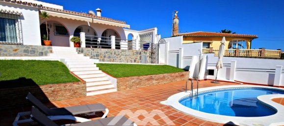 3 bedrooms House in Caleta de Velez, Spain No. 60742 4