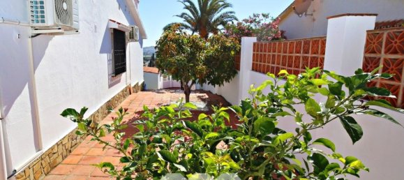 3 bedrooms House in Caleta de Velez, Spain No. 60742 2