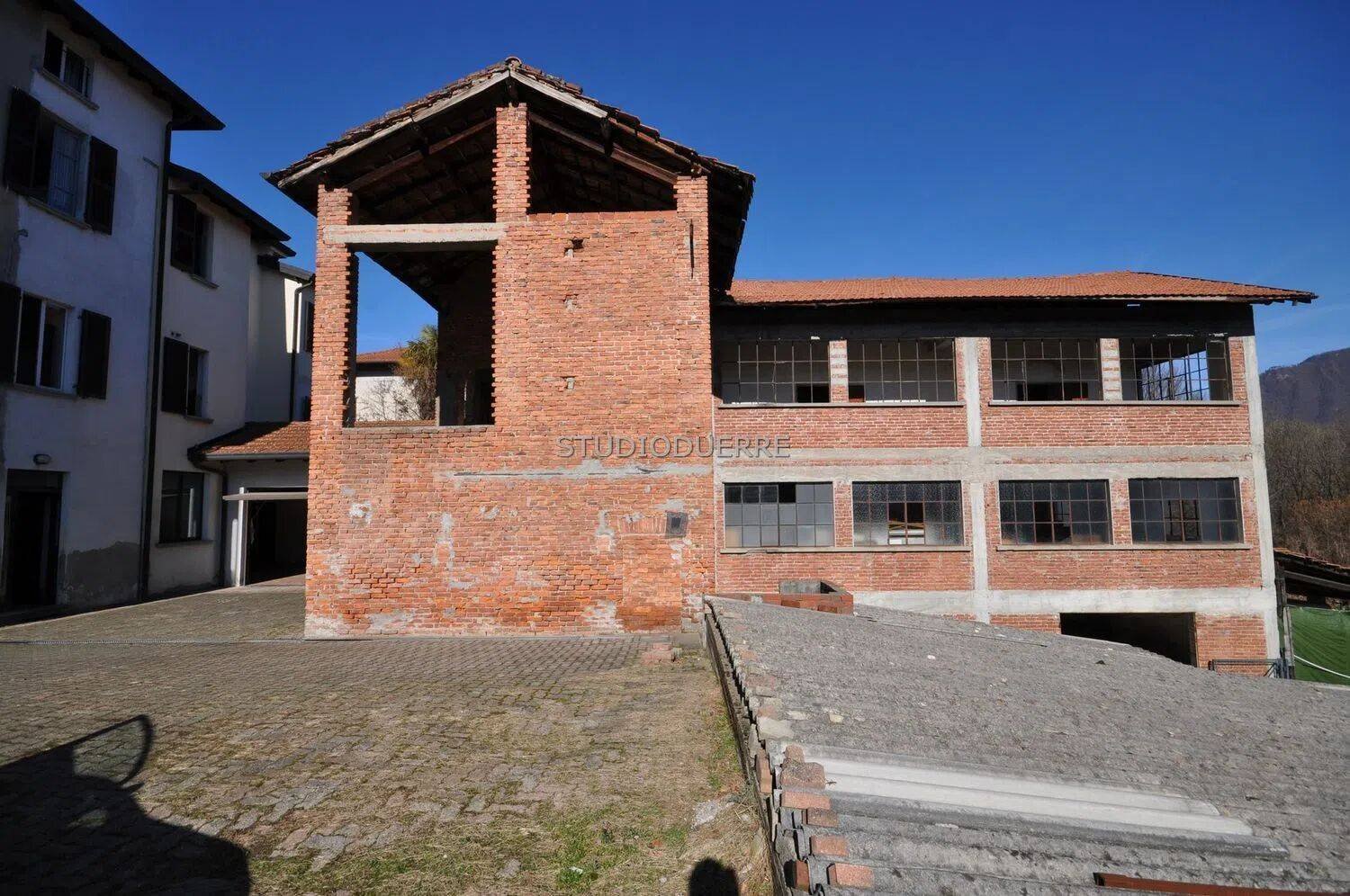 12 Schlafzimmer Villa in Leggiuno, Italy, Nr. 332367