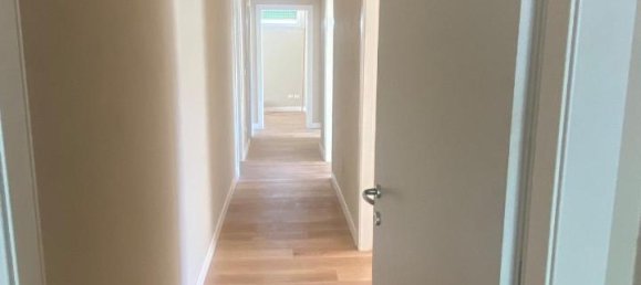 Apartamento de 6 habitaciónes en Livorno, Italy No. 38706 29