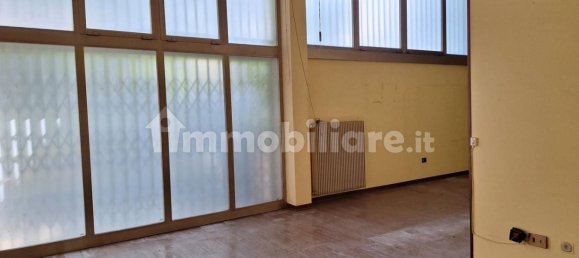 51m² Commercial property in San Donà di Piave, Italy No. 326182 5