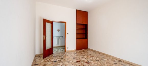 3 bedrooms Apartment in Sasso Marconi, Italy No. 322408 6