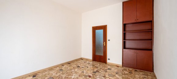 3 bedrooms Apartment in Sasso Marconi, Italy No. 322408 7