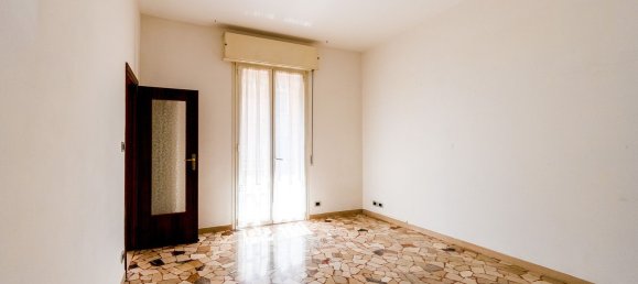 3 bedrooms Apartment in Sasso Marconi, Italy No. 322408 5