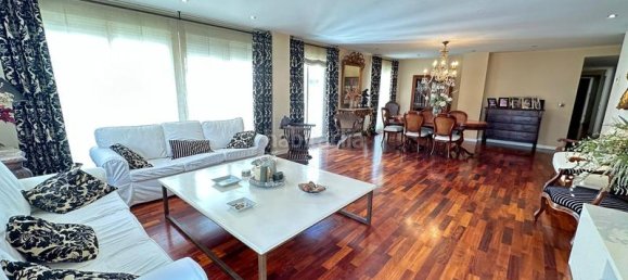 Apartamento de 5 dormitorios en Alicante, Spain No. 132345 3