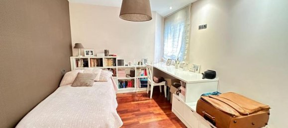 Apartamento de 5 dormitorios en Alicante, Spain No. 132345 20