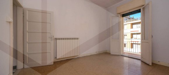 3 rooms Apartment in Bologna, Italy No. 22070 38