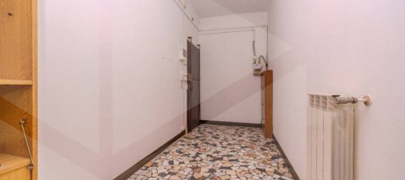 3 rooms Apartment in Bologna, Italy No. 22070 21