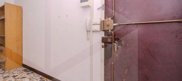 3 rooms Apartment in Bologna, Italy No. 22070 19