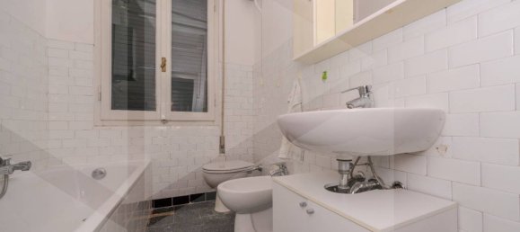 3 rooms Apartment in Bologna, Italy No. 22070 9