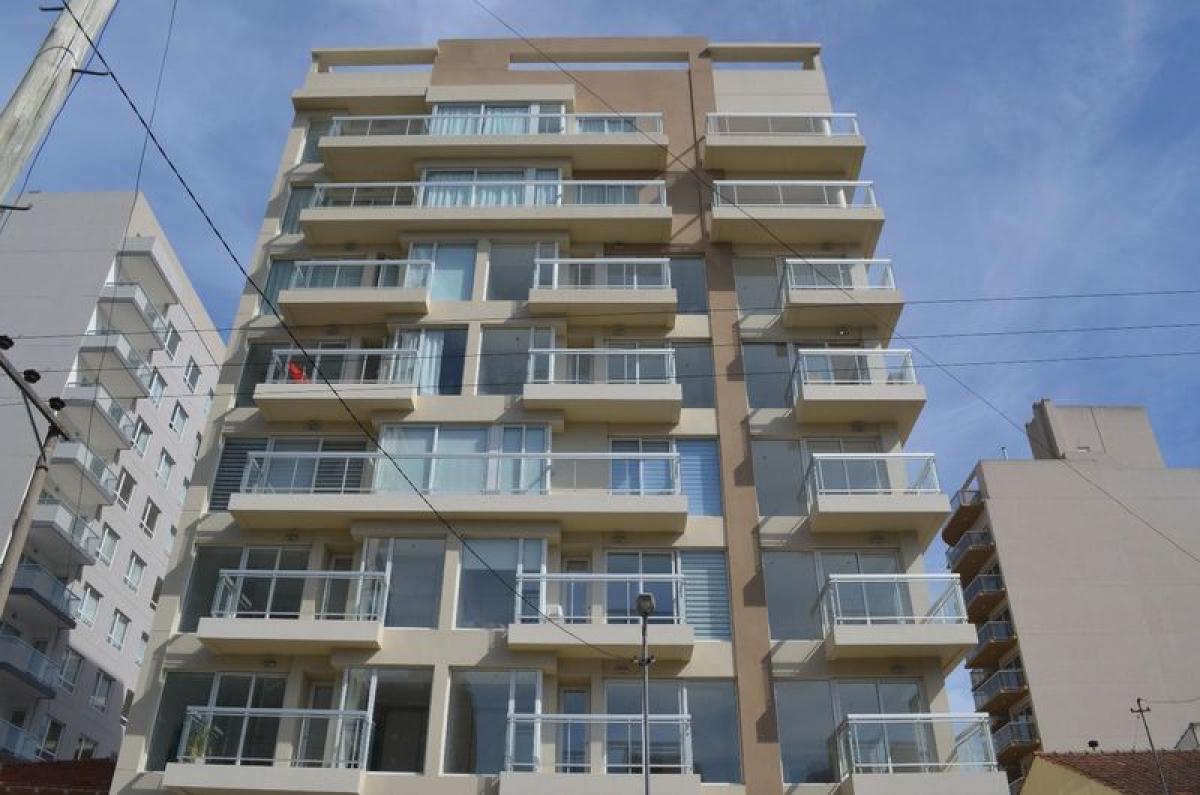 2 bedrooms Apartment in Mar del Plata, Argentina No. 68384