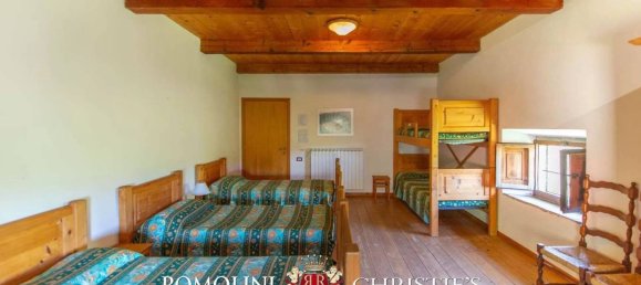 10 bedrooms House in Arezzo, Italy No. 130294 31