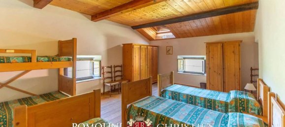 10 bedrooms House in Arezzo, Italy No. 130294 39