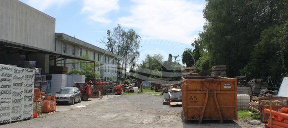 Склад с 4 комнатами в Комо, Италия № 78819 7