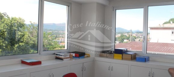 Склад с 4 комнатами в Комо, Италия № 78819 13