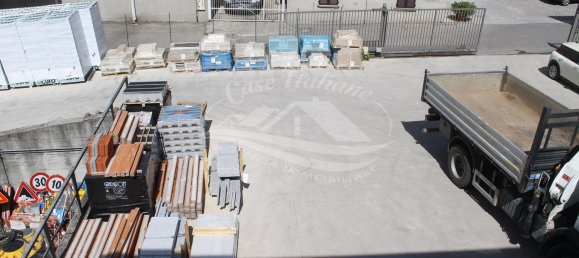 Склад с 4 комнатами в Комо, Италия № 78819 15