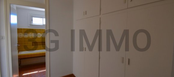 5 bedrooms Villa in Saint-Esteve, France No. 205363 26