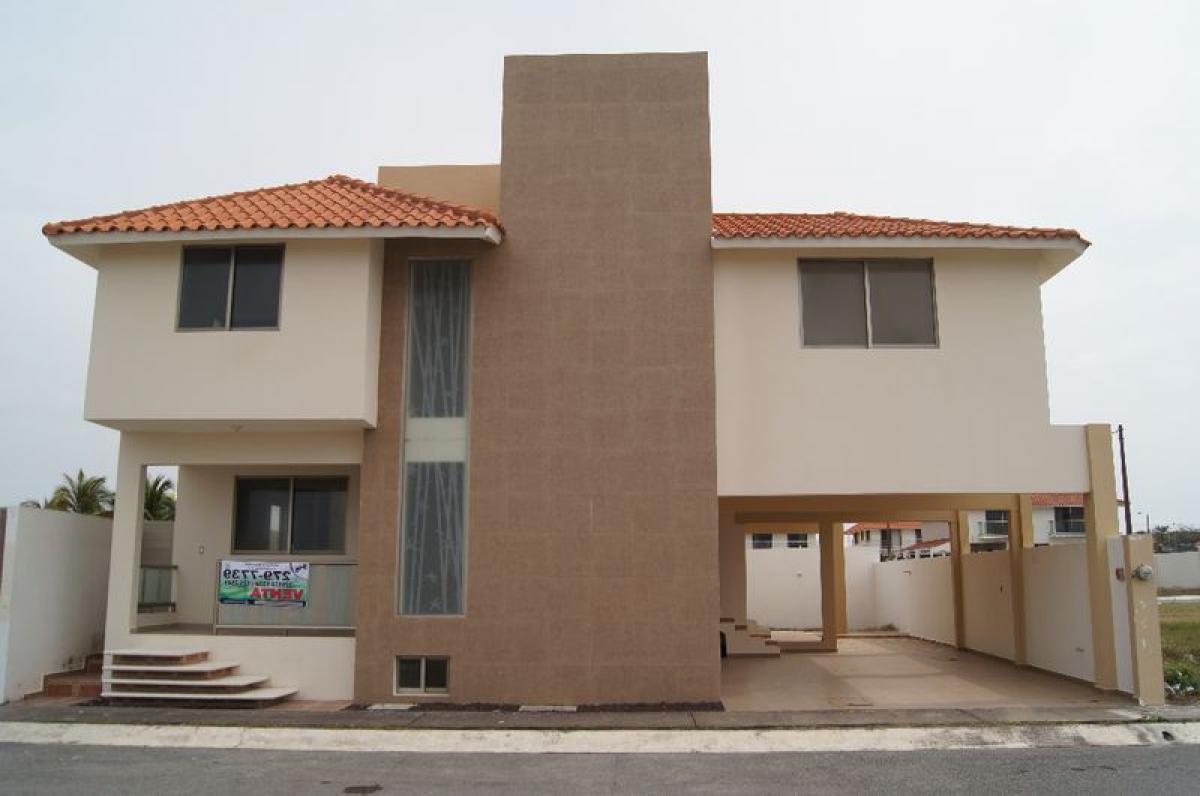 Дом с 4 спальнями в Веракрус, Мексика № 217369