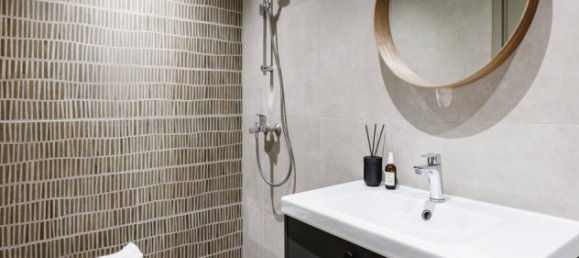 6 bedrooms Townhouse in Nicosia, Cyprus No. 32385 18