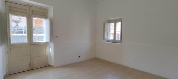 Дом с 3 комнатами в Санта Венерина, Италия № 170273 19