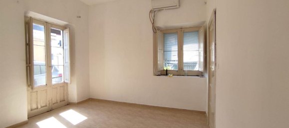 Дом с 3 комнатами в Санта Венерина, Италия № 170273 9