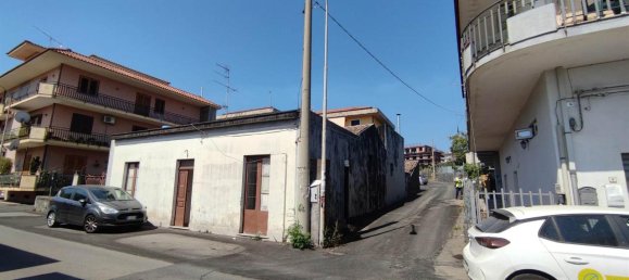 Дом с 3 комнатами в Санта Венерина, Италия № 170273 5